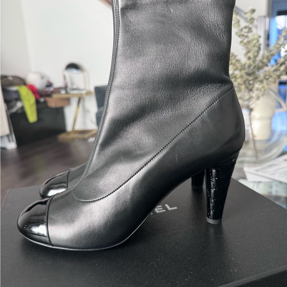 Black Chanel Ankle Boots w/heel